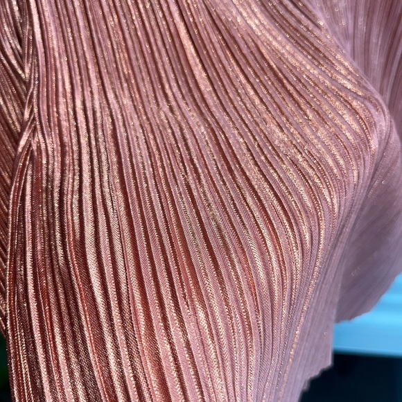 H&M iridescent Long Sleeved Top - Picture 2 of 6